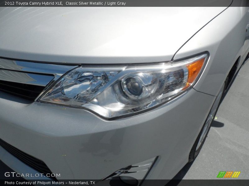 Classic Silver Metallic / Light Gray 2012 Toyota Camry Hybrid XLE