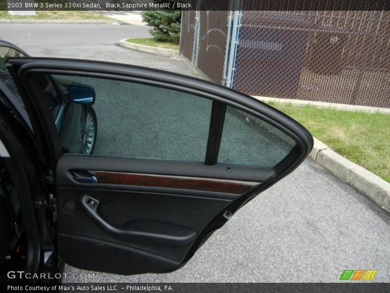 Black Sapphire Metallic / Black 2003 BMW 3 Series 330xi Sedan