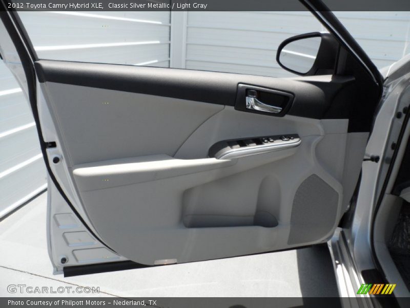 Classic Silver Metallic / Light Gray 2012 Toyota Camry Hybrid XLE