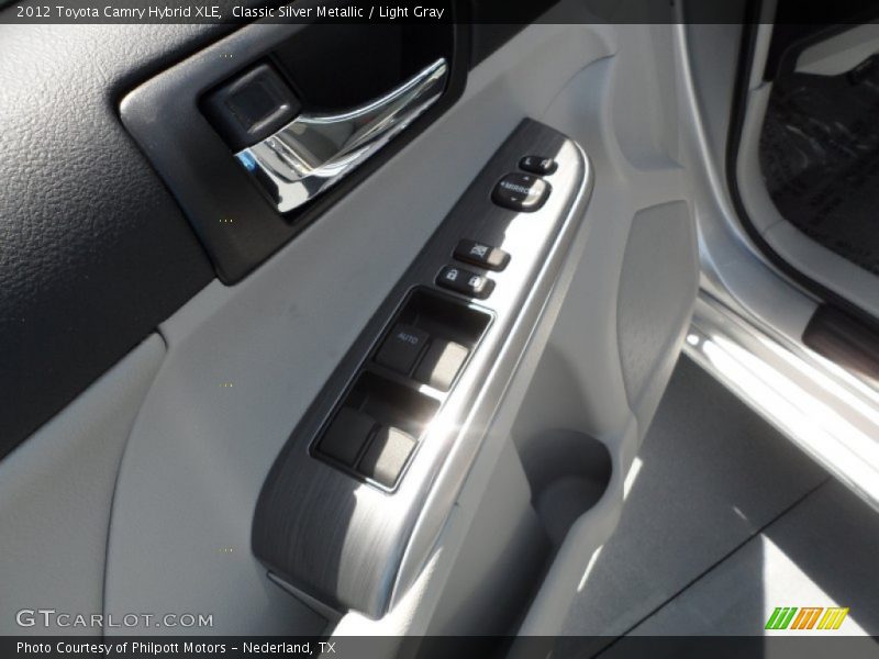 Classic Silver Metallic / Light Gray 2012 Toyota Camry Hybrid XLE