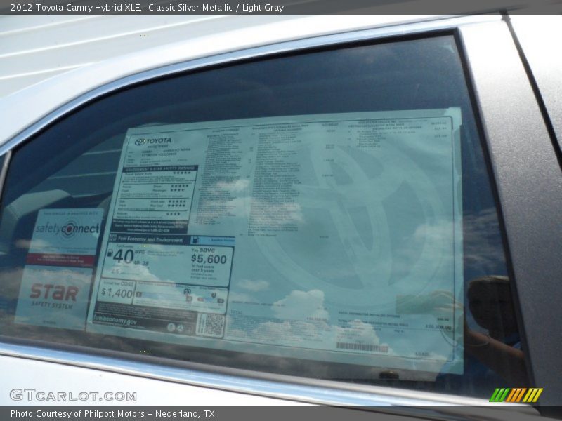 Classic Silver Metallic / Light Gray 2012 Toyota Camry Hybrid XLE