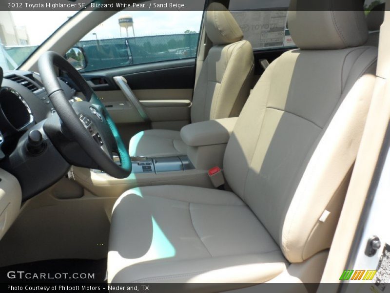 Blizzard White Pearl / Sand Beige 2012 Toyota Highlander SE