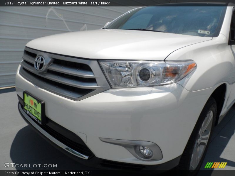 Blizzard White Pearl / Black 2012 Toyota Highlander Limited