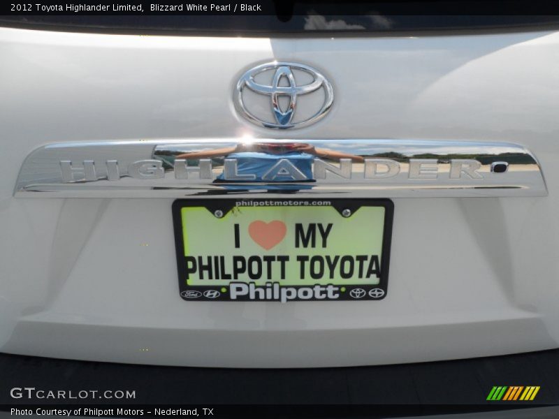 Blizzard White Pearl / Black 2012 Toyota Highlander Limited