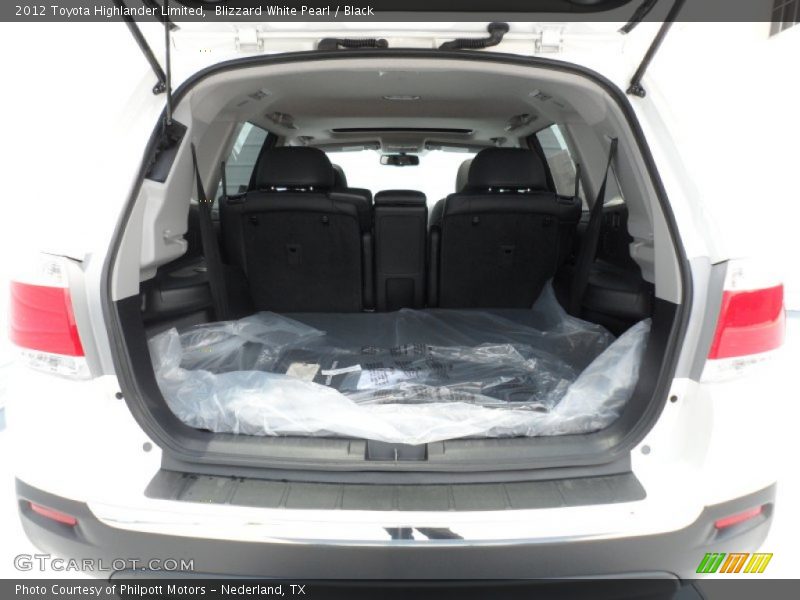Blizzard White Pearl / Black 2012 Toyota Highlander Limited