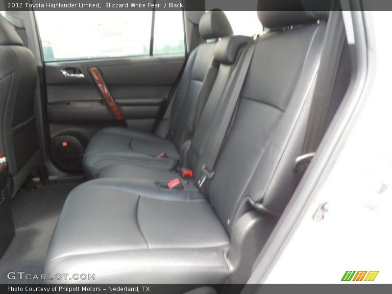 Blizzard White Pearl / Black 2012 Toyota Highlander Limited