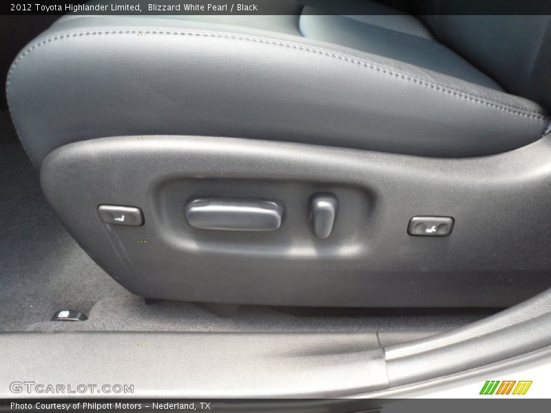 Blizzard White Pearl / Black 2012 Toyota Highlander Limited