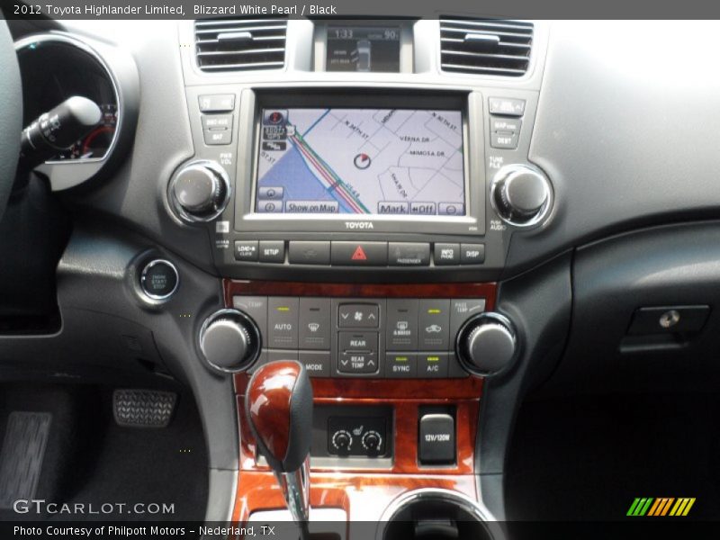 Blizzard White Pearl / Black 2012 Toyota Highlander Limited