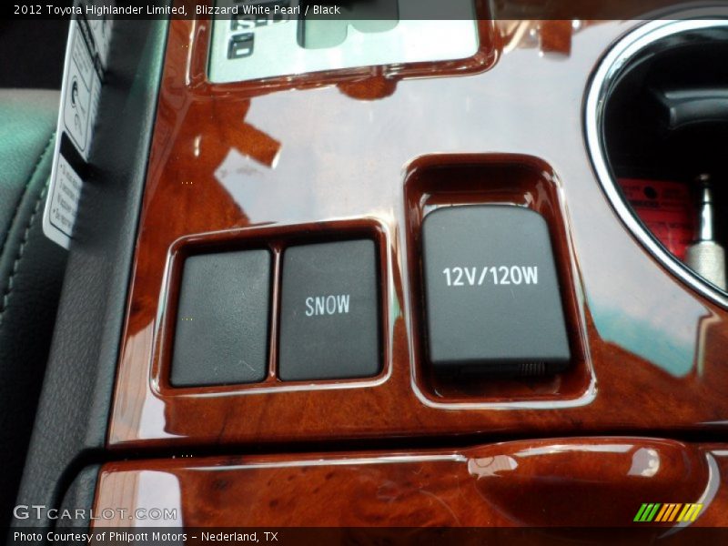 Blizzard White Pearl / Black 2012 Toyota Highlander Limited