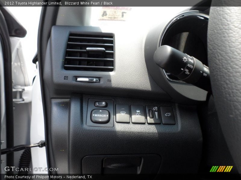 Blizzard White Pearl / Black 2012 Toyota Highlander Limited
