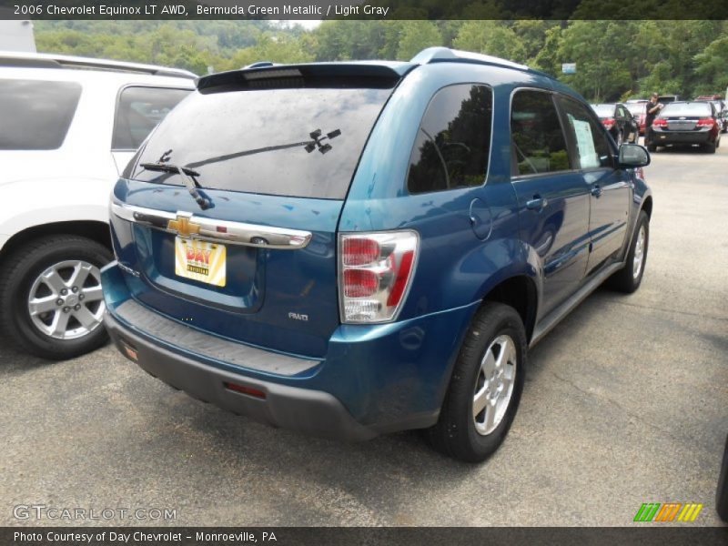 Bermuda Green Metallic / Light Gray 2006 Chevrolet Equinox LT AWD