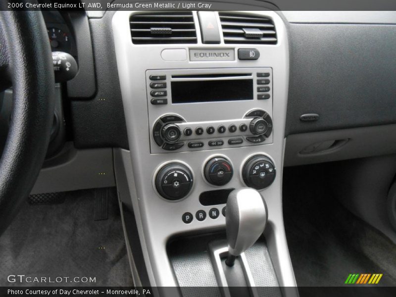 Bermuda Green Metallic / Light Gray 2006 Chevrolet Equinox LT AWD