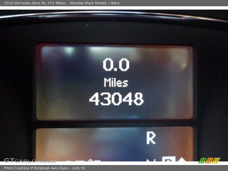 Obsidian Black Metallic / Black 2010 Mercedes-Benz ML 350 4Matic