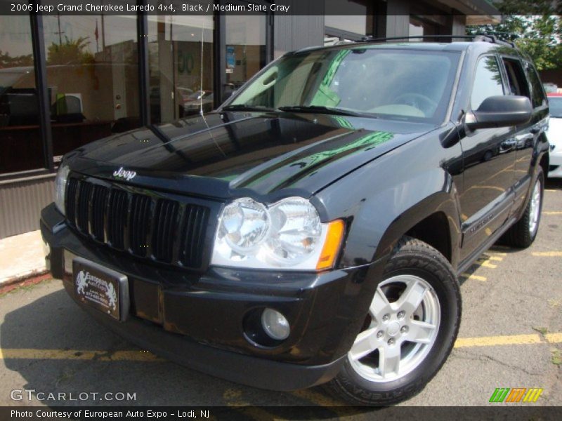 Black / Medium Slate Gray 2006 Jeep Grand Cherokee Laredo 4x4