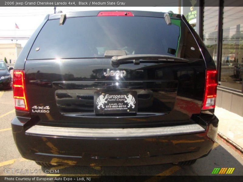 Black / Medium Slate Gray 2006 Jeep Grand Cherokee Laredo 4x4