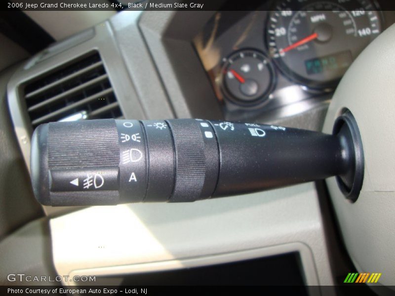 Black / Medium Slate Gray 2006 Jeep Grand Cherokee Laredo 4x4