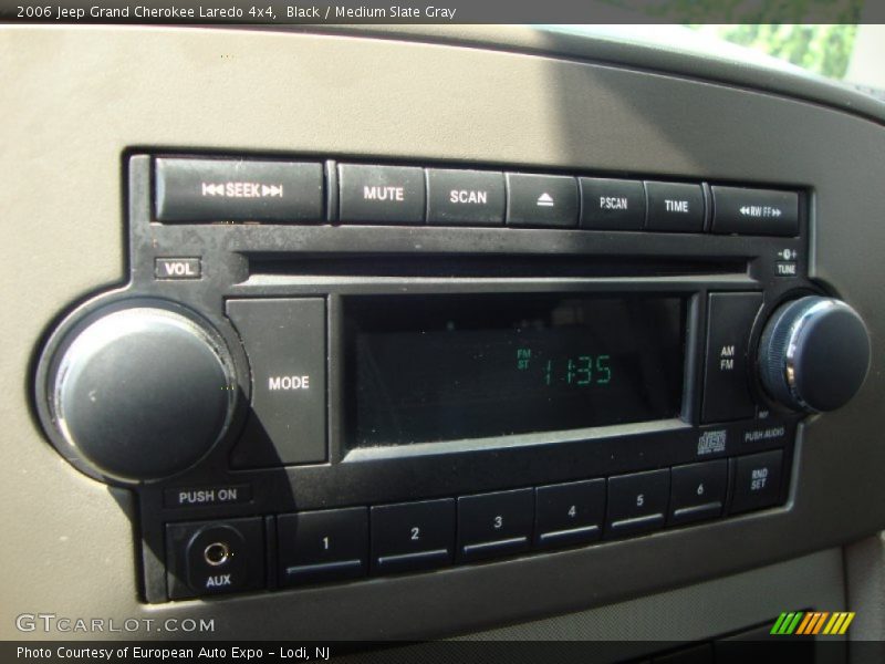 Black / Medium Slate Gray 2006 Jeep Grand Cherokee Laredo 4x4