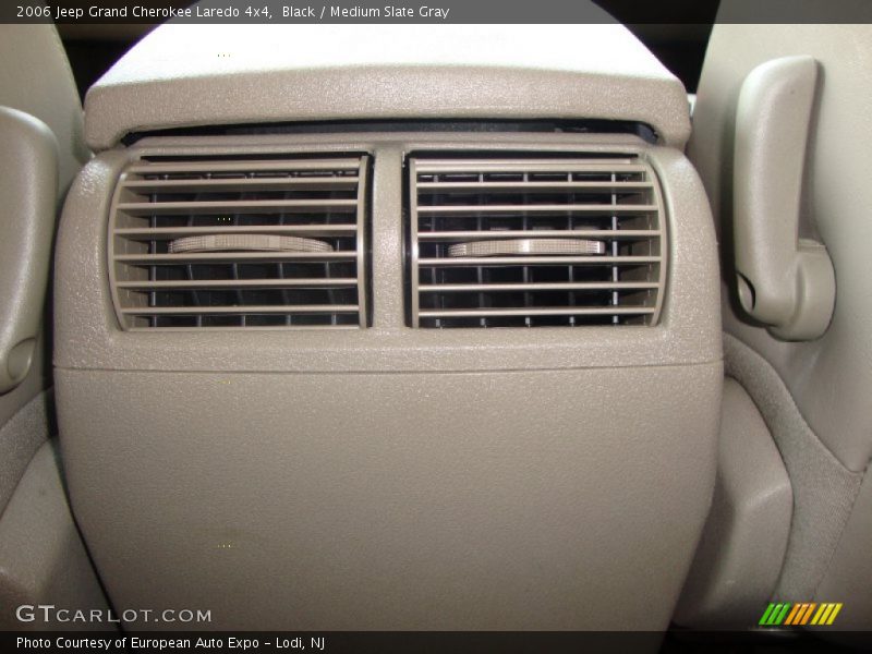 Black / Medium Slate Gray 2006 Jeep Grand Cherokee Laredo 4x4