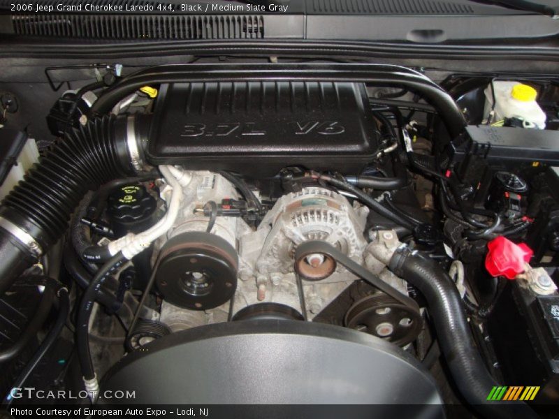 Black / Medium Slate Gray 2006 Jeep Grand Cherokee Laredo 4x4