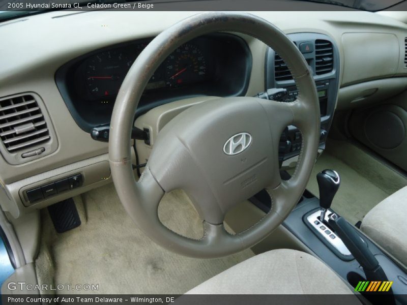 Celadon Green / Beige 2005 Hyundai Sonata GL