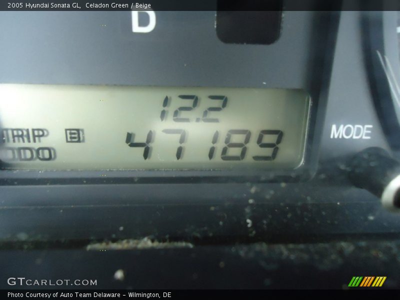 Celadon Green / Beige 2005 Hyundai Sonata GL