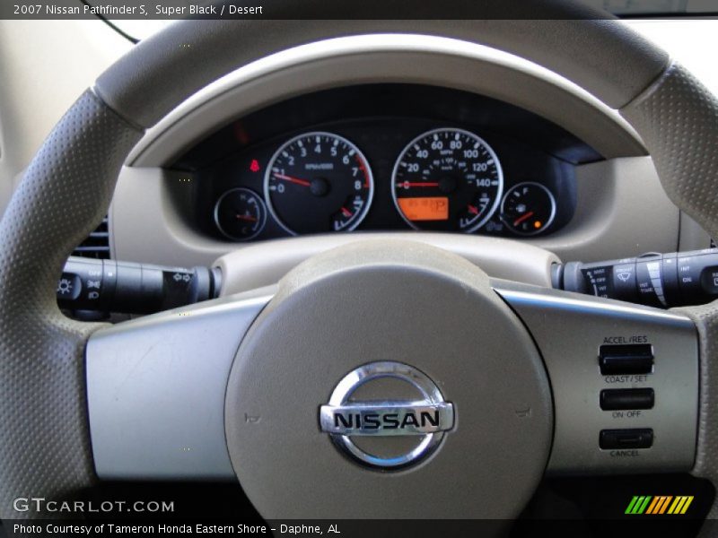 Super Black / Desert 2007 Nissan Pathfinder S