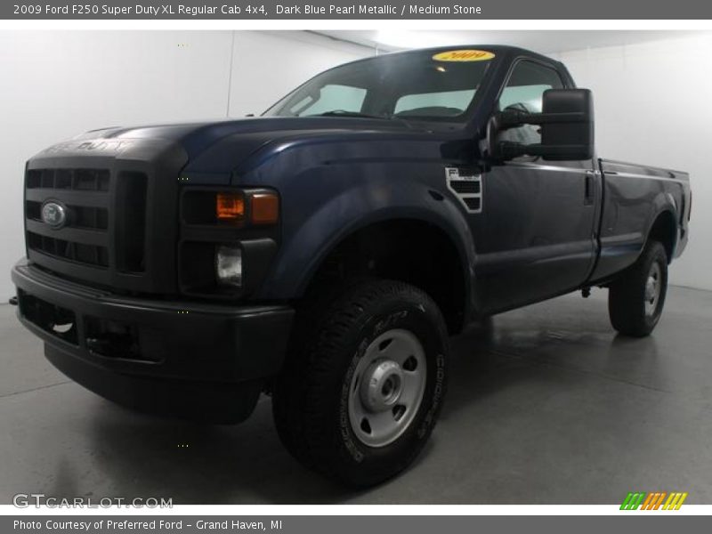 Dark Blue Pearl Metallic / Medium Stone 2009 Ford F250 Super Duty XL Regular Cab 4x4