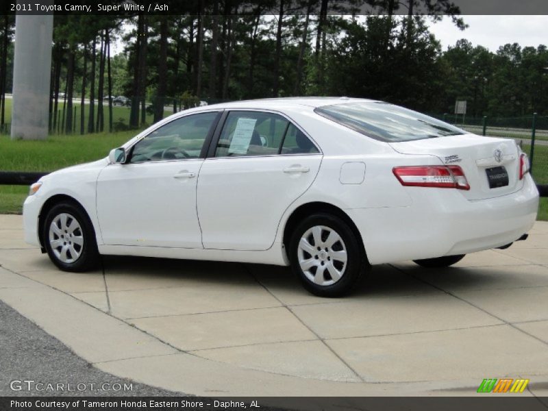 Super White / Ash 2011 Toyota Camry