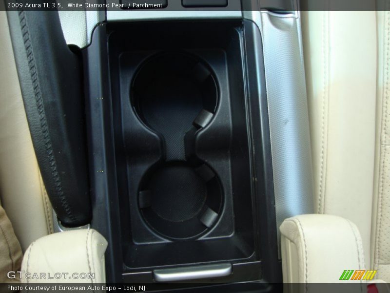 White Diamond Pearl / Parchment 2009 Acura TL 3.5