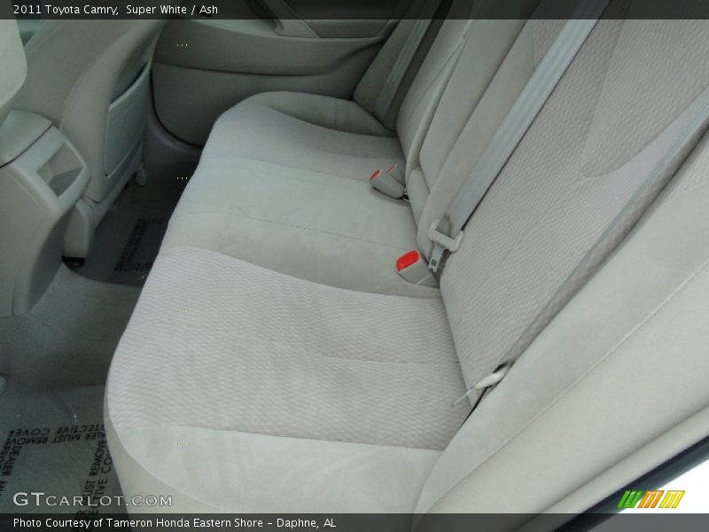 Super White / Ash 2011 Toyota Camry
