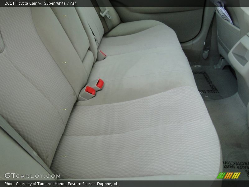 Super White / Ash 2011 Toyota Camry