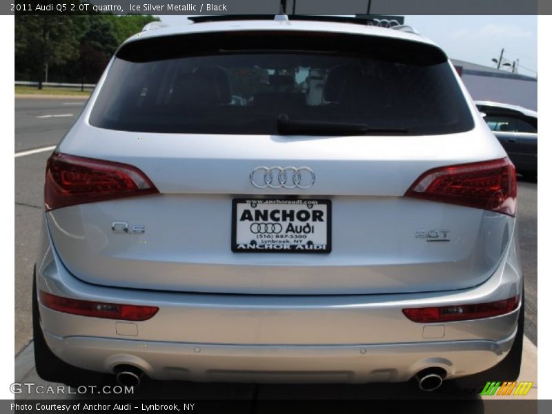 Ice Silver Metallic / Black 2011 Audi Q5 2.0T quattro