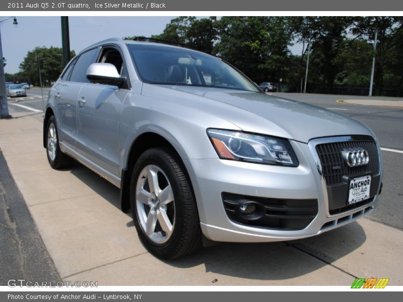Ice Silver Metallic / Black 2011 Audi Q5 2.0T quattro