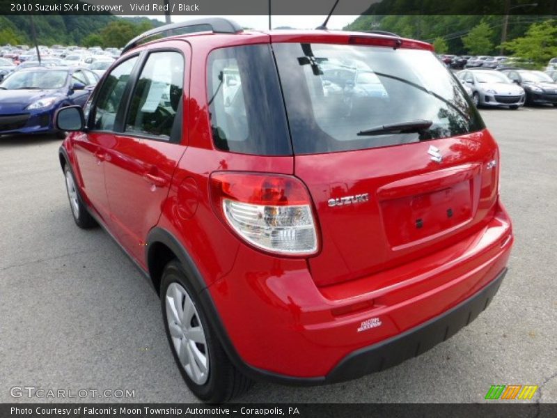 Vivid Red / Black 2010 Suzuki SX4 Crossover