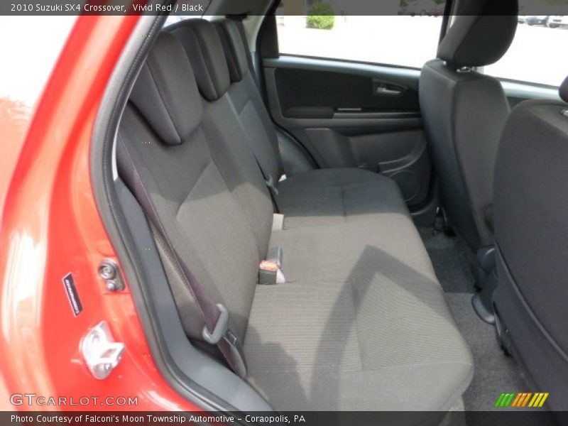 Vivid Red / Black 2010 Suzuki SX4 Crossover