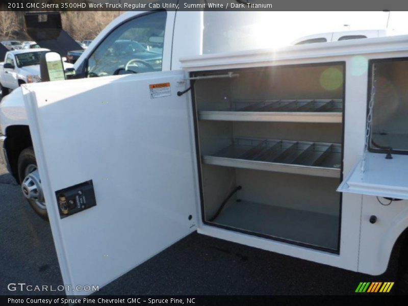 Summit White / Dark Titanium 2011 GMC Sierra 3500HD Work Truck Regular Cab Utility
