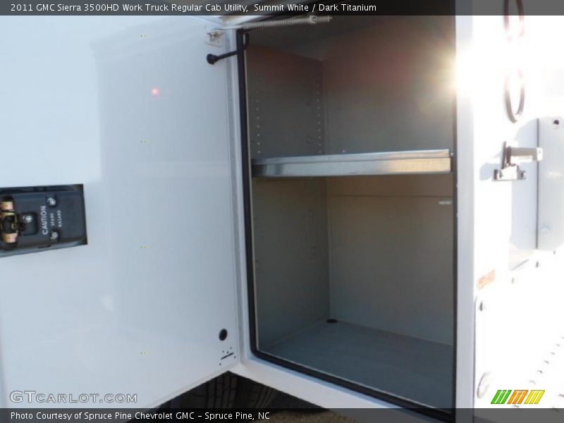 Summit White / Dark Titanium 2011 GMC Sierra 3500HD Work Truck Regular Cab Utility
