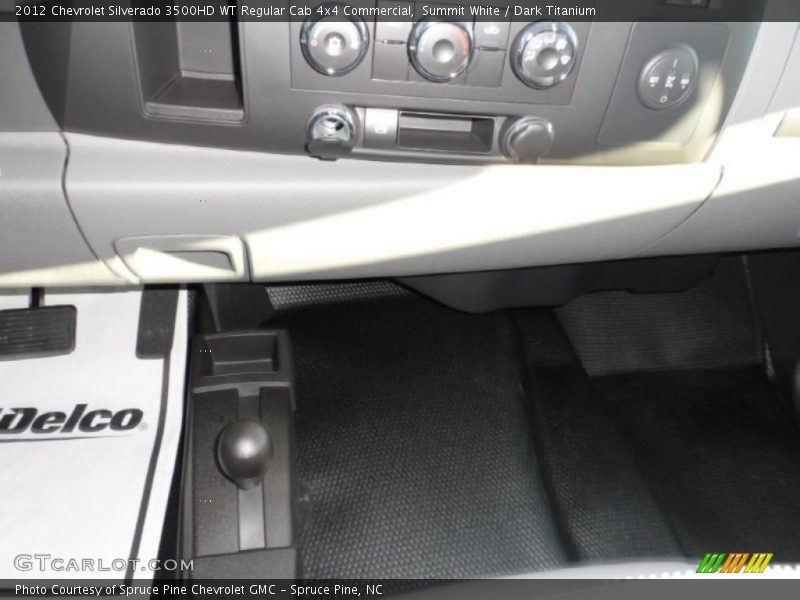 Summit White / Dark Titanium 2012 Chevrolet Silverado 3500HD WT Regular Cab 4x4 Commercial