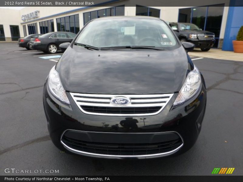 Black / Charcoal Black 2012 Ford Fiesta SE Sedan
