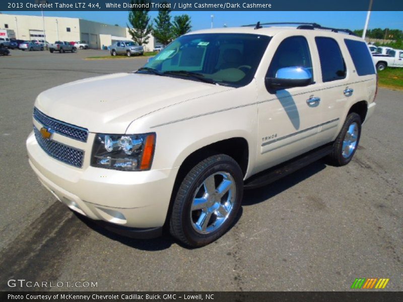 Front 3/4 View of 2013 Tahoe LTZ 4x4