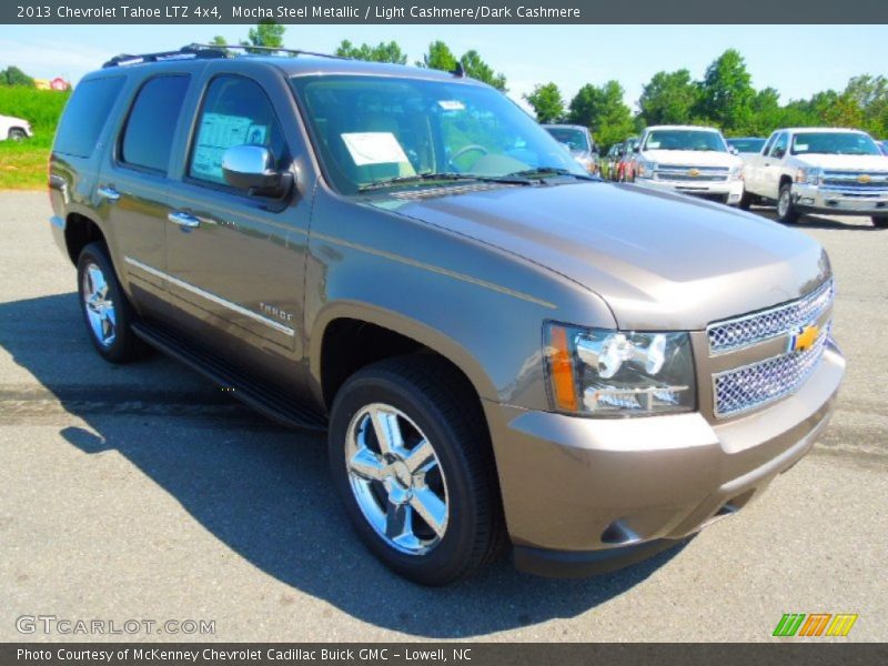 Front 3/4 View of 2013 Tahoe LTZ 4x4