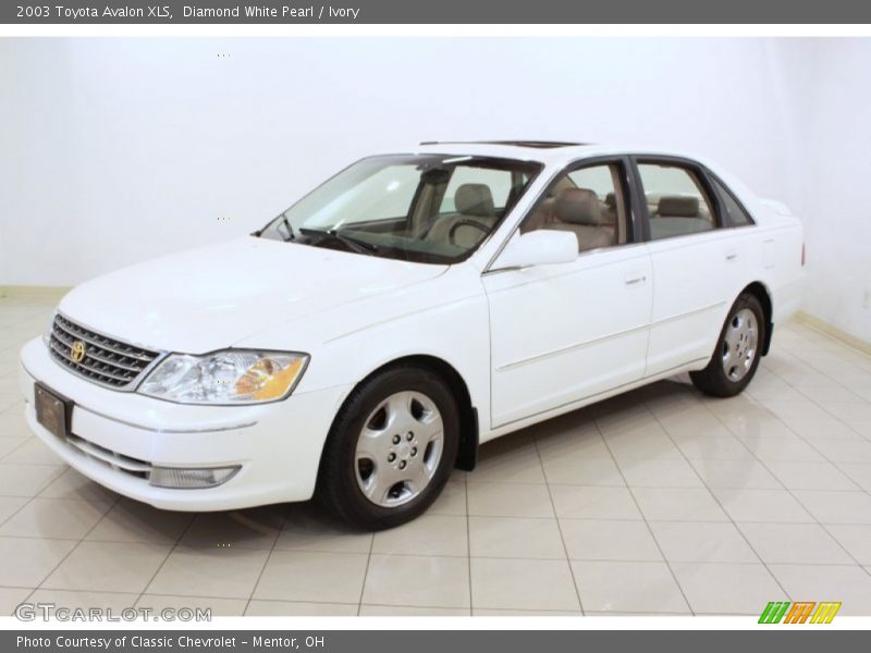 Diamond White Pearl / Ivory 2003 Toyota Avalon XLS