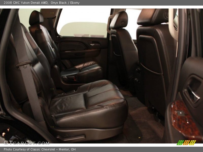 Onyx Black / Ebony 2008 GMC Yukon Denali AWD