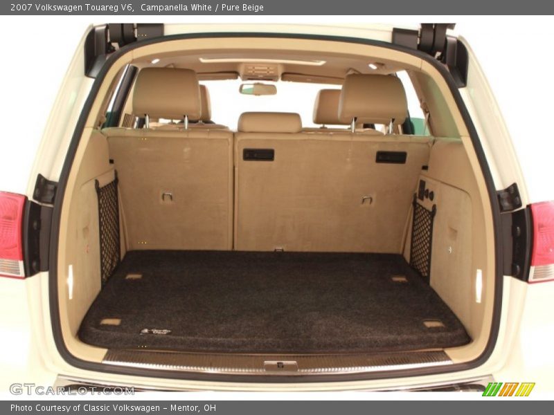 Campanella White / Pure Beige 2007 Volkswagen Touareg V6