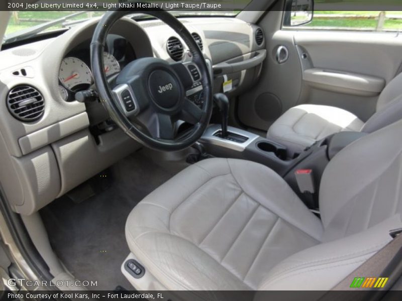 Light Khaki Metallic / Light Taupe/Taupe 2004 Jeep Liberty Limited 4x4