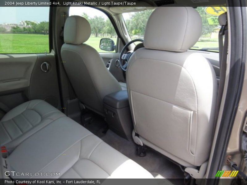 Light Khaki Metallic / Light Taupe/Taupe 2004 Jeep Liberty Limited 4x4