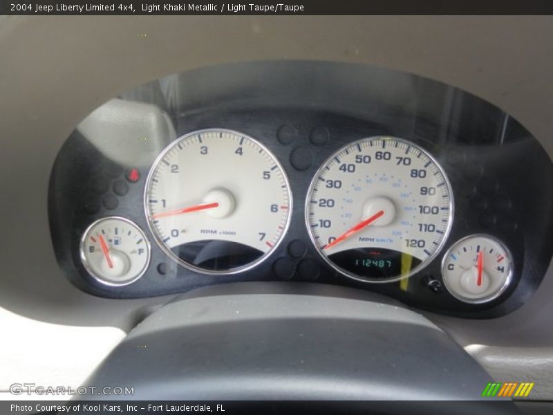 Light Khaki Metallic / Light Taupe/Taupe 2004 Jeep Liberty Limited 4x4