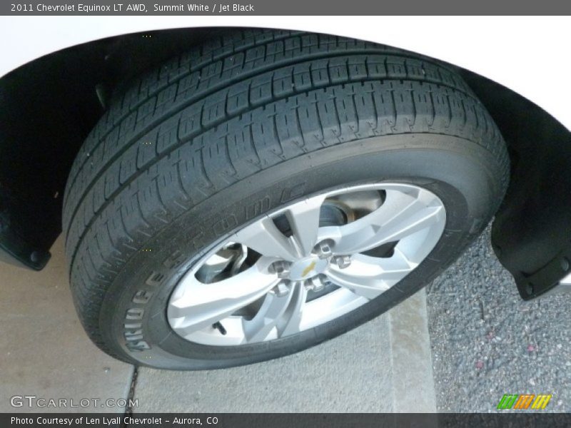 Summit White / Jet Black 2011 Chevrolet Equinox LT AWD