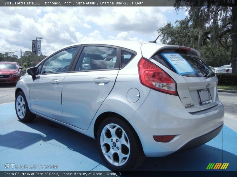 Ingot Silver Metallic / Charcoal Black/Blue Cloth 2011 Ford Fiesta SES Hatchback