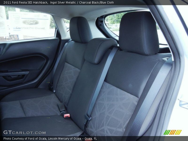 Ingot Silver Metallic / Charcoal Black/Blue Cloth 2011 Ford Fiesta SES Hatchback